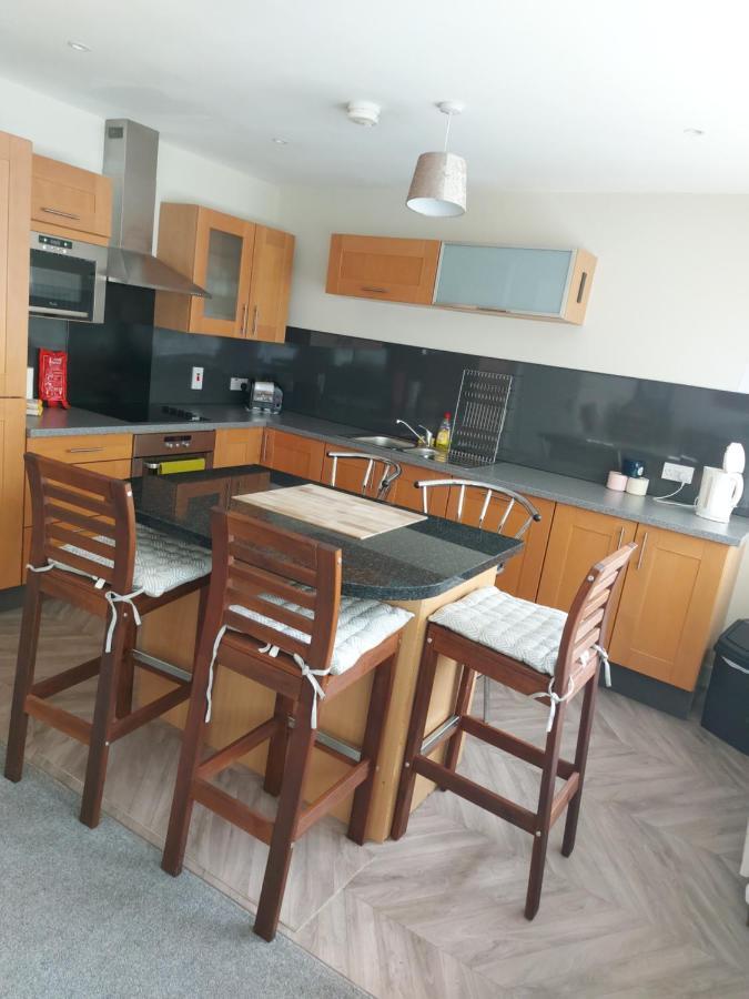 The Plaza Suites High St Bangor Bagian luar foto